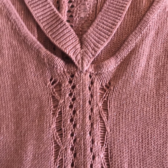New York and Company Mauve sweater size L great condition! - Picture 5 of 10